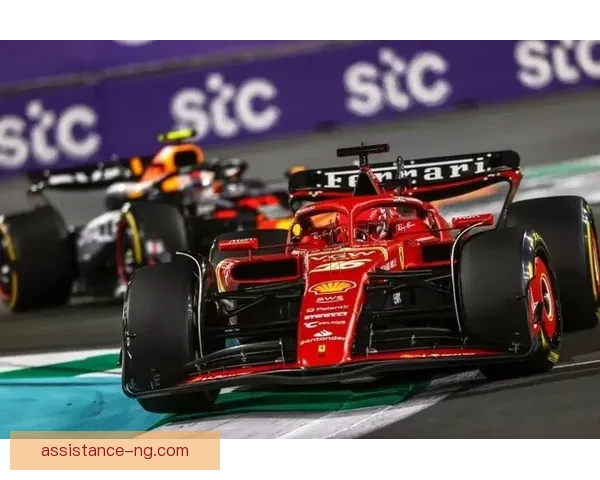 梅赛德斯赛季再迎挑战，红牛与法拉利竞争激烈焦点赛事分析